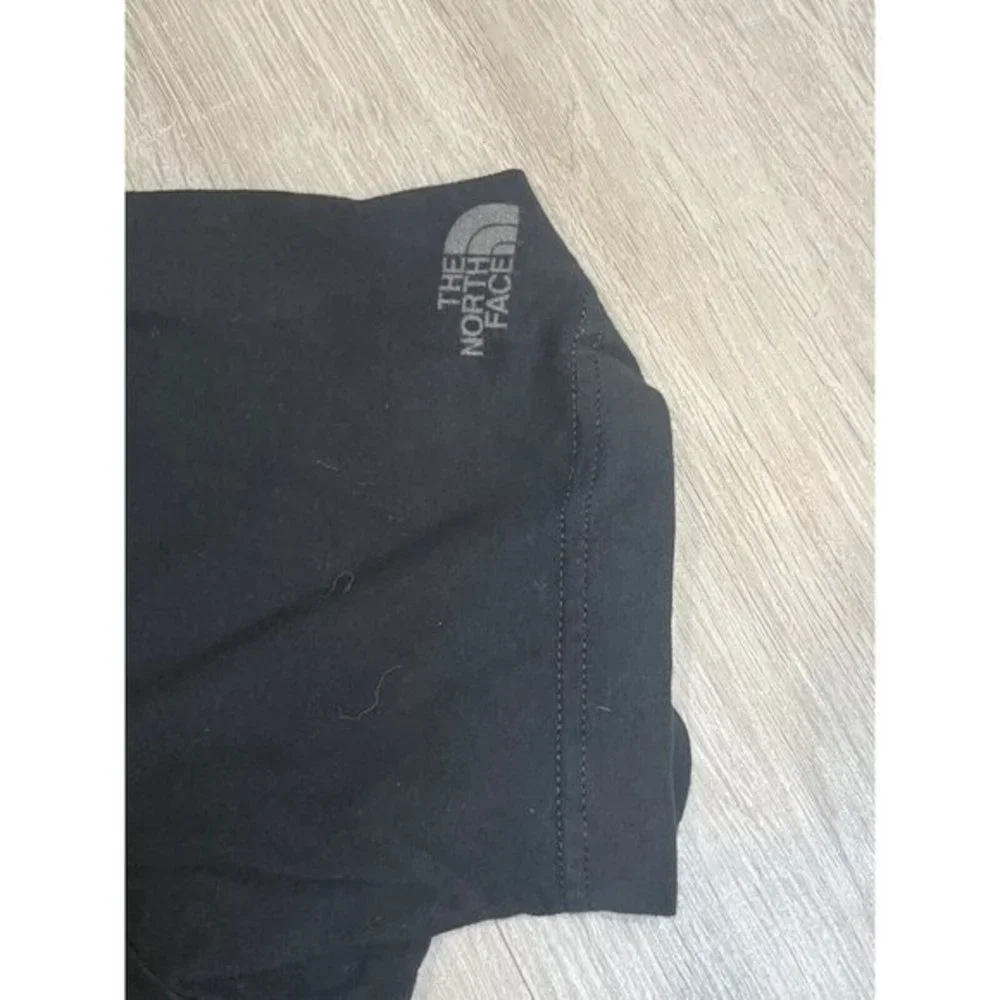 The North Face T-Shirt Men's XL Black‎ Pullover Crew Neck Slim Fit Short Sleeve